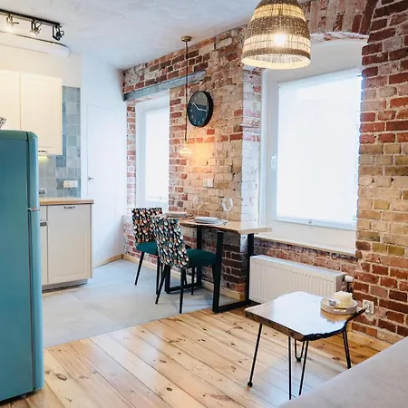 Kaszubska Vintage Brick Loft By Bookinghost * Vratislav